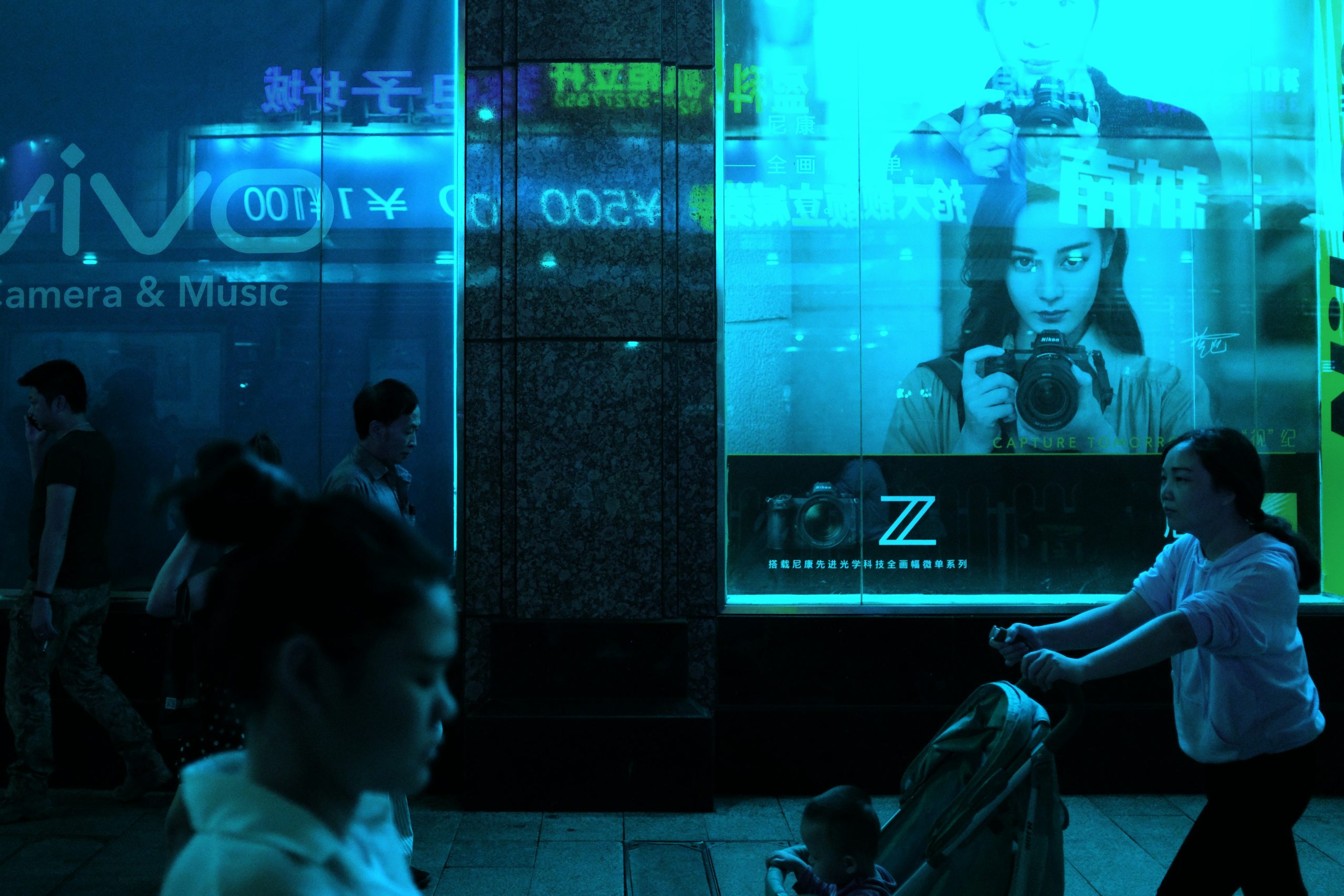 photo-1540797558166-067f50d0ff53